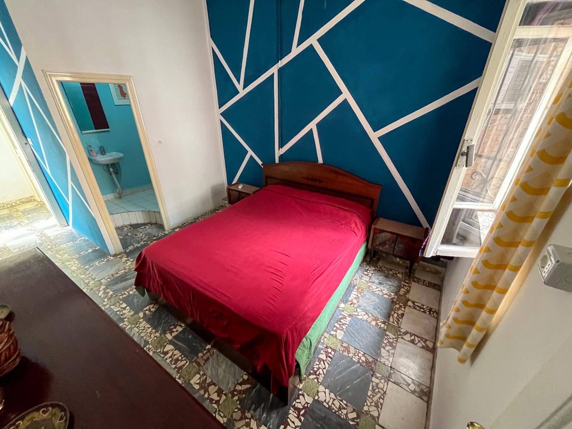Milingona City Center Hostel Tirana Extérieur photo